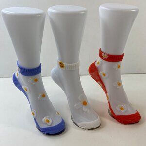 Colorful Sheer Daisy Print Ankle Socks 3 Pairs Fun Design Womens Accessories